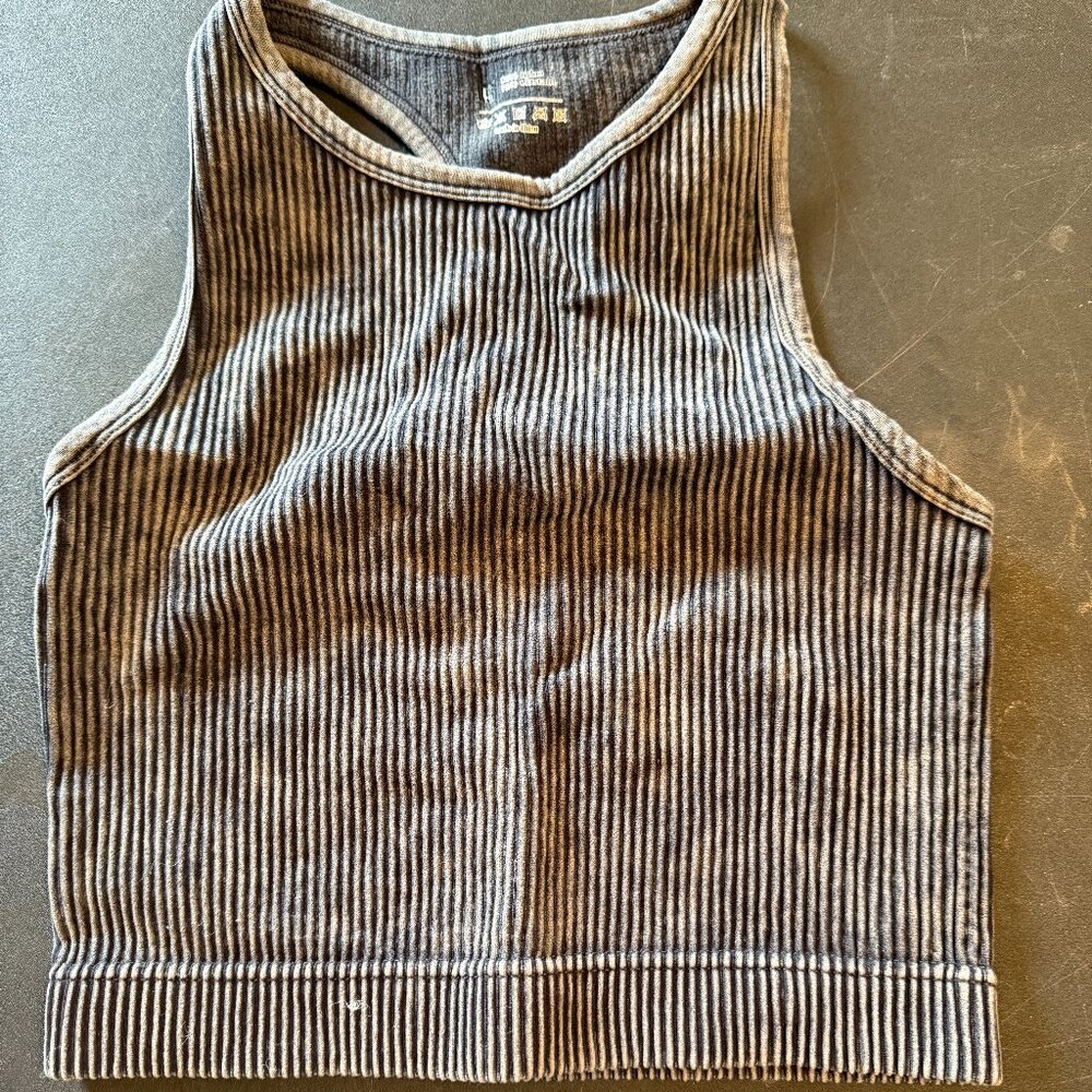 Ribbed Sleeveless Cropped Tank Top L (137)